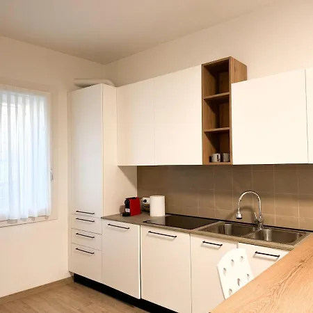 Two-bedroom Within Walking Distance Of The Center *