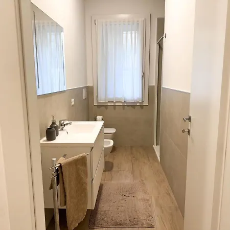 Two-bedroom Within Walking Distance Of The Center Apartment Vicenza
